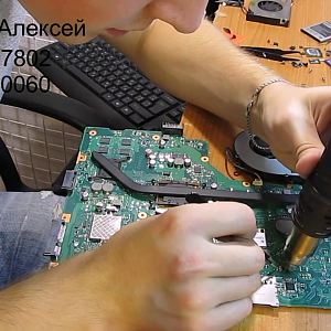 Asus X75V не включается и не выводит изображение